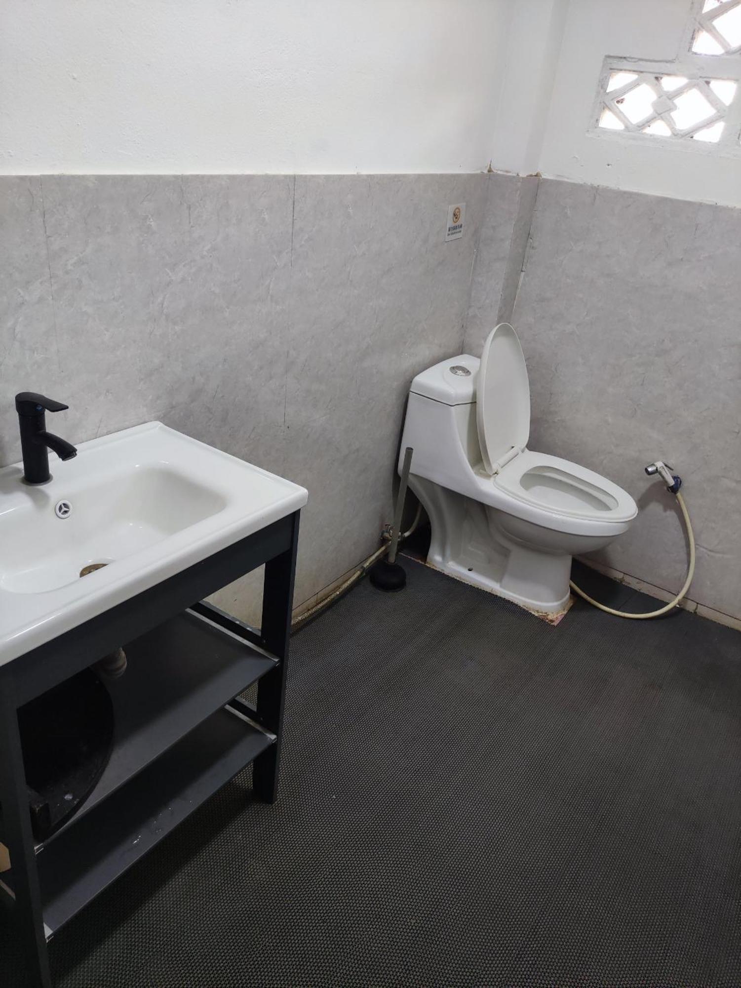 Lucky Hostel 琅勃拉邦 外观 照片